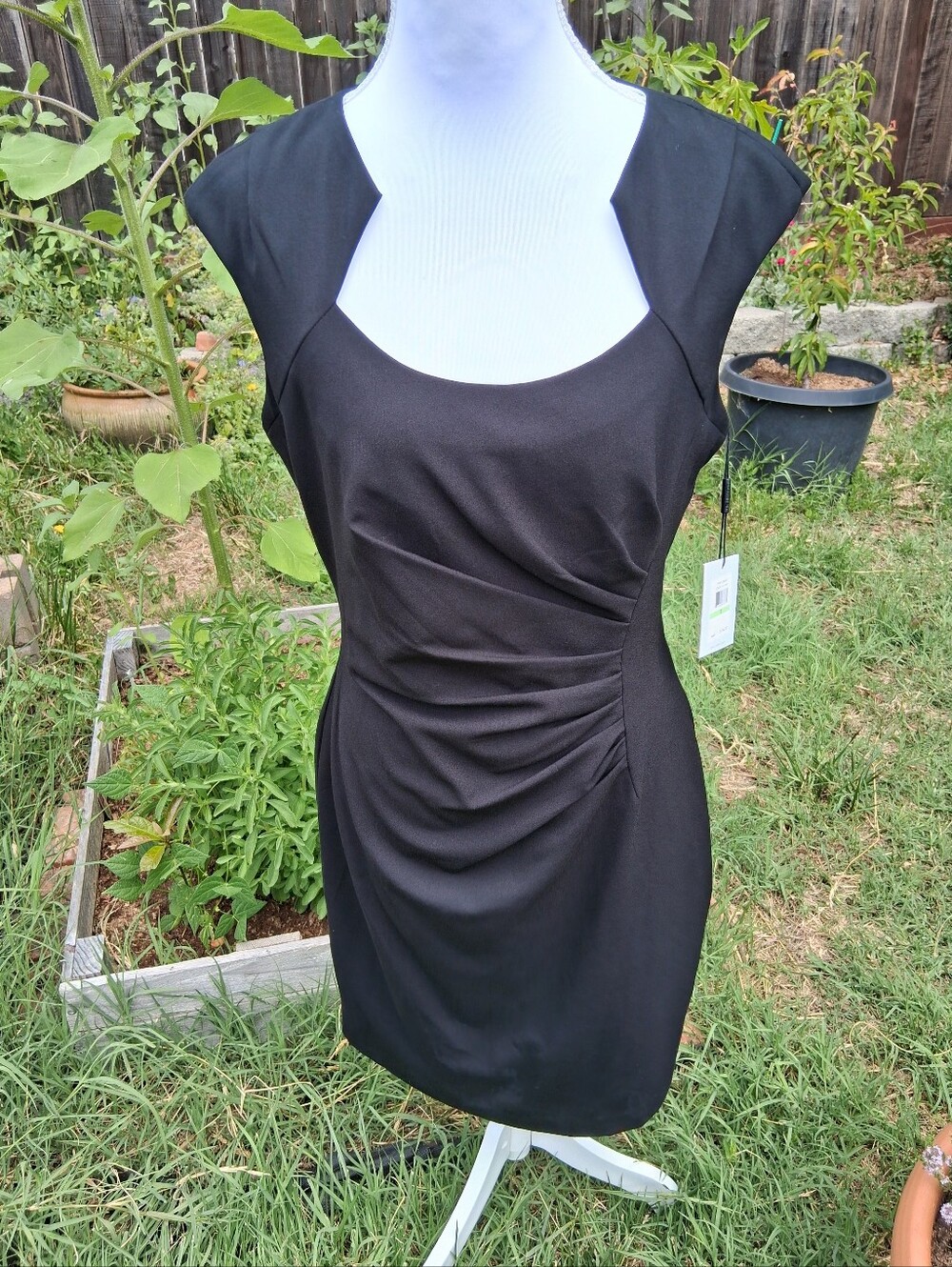 NWT Calvin Klein Black Dress with Scrunched Side. Size 8. Original retail $134.